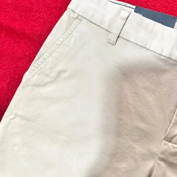 Tommy Hilfiger Hollywood Bermuda Shorts - Sz 6 - NWT - Picture 3 of 14